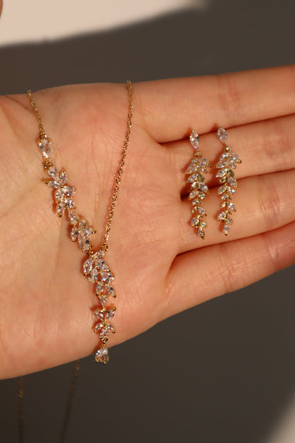 14K Real Gold Plated Diamond Leaf Necklace