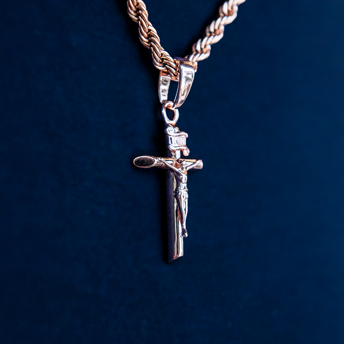 Crucifix Pendant - Rose Gold