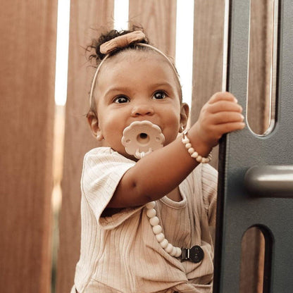 Ali+Oli Silicone Pacifier Clip