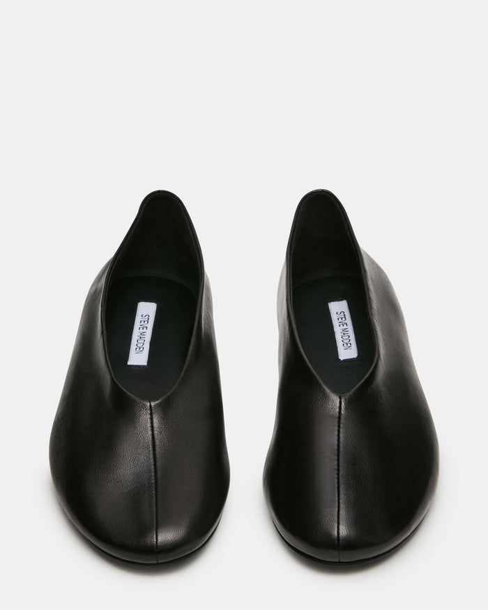 CYNTRA BLACK LEATHER